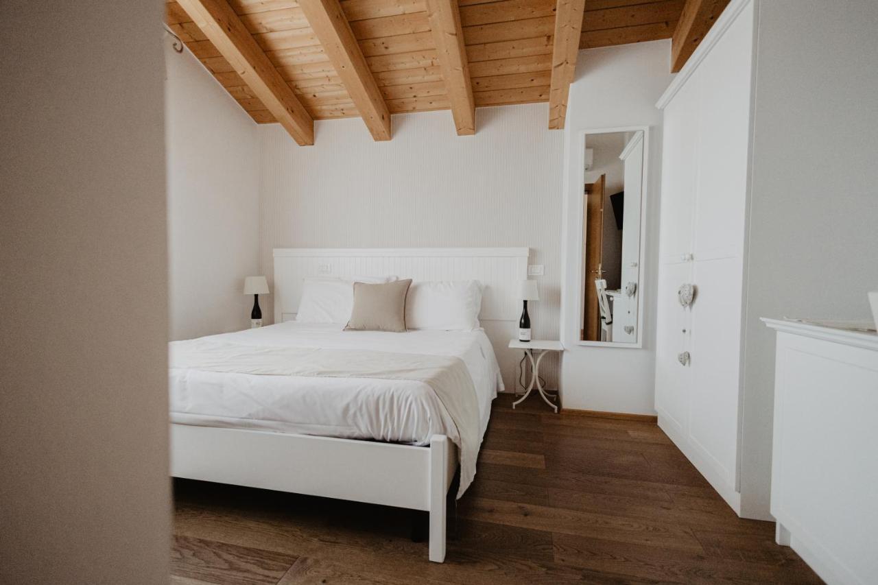 Cardo Boutique&Wine Resort Malchina Extérieur photo